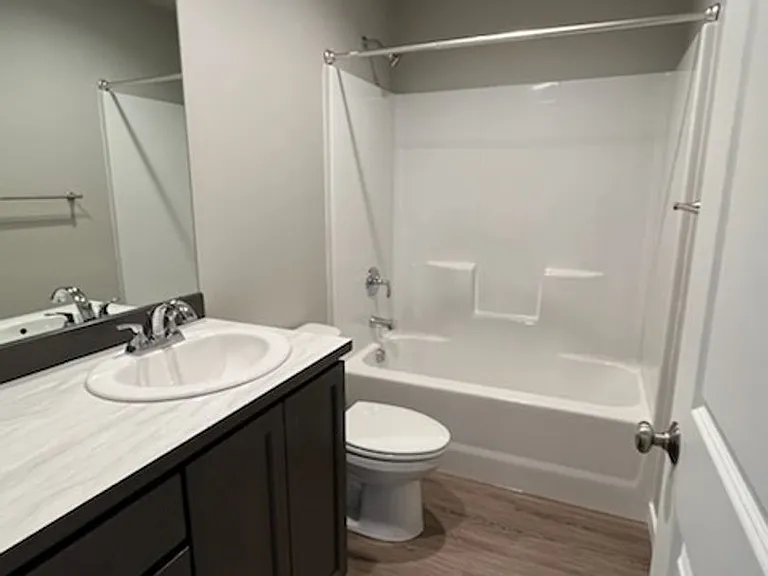 1090 S New Oak Ln — Photo 5