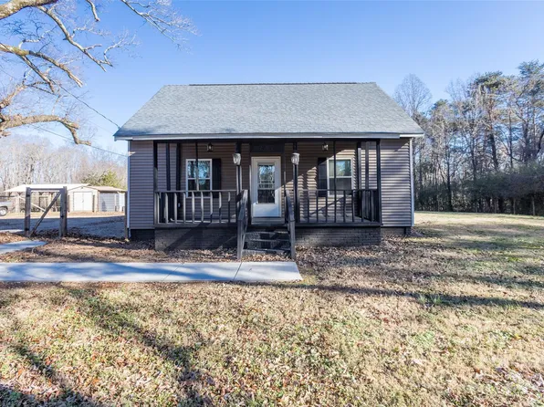 247 Camp Rotary Rd, Gastonia, NC 28052