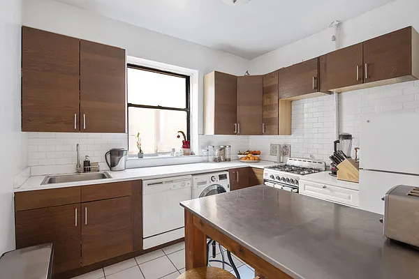 Rented by Compass | media 1