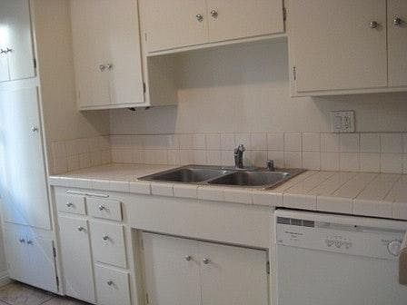 5th image of 14270 Dickens St APT 10