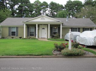 1316 Pontotoc St, Hernando, MS 38632