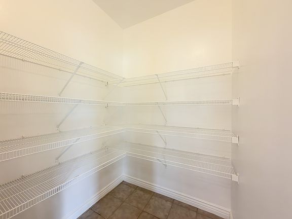 5th image of 169 N 570th St E
