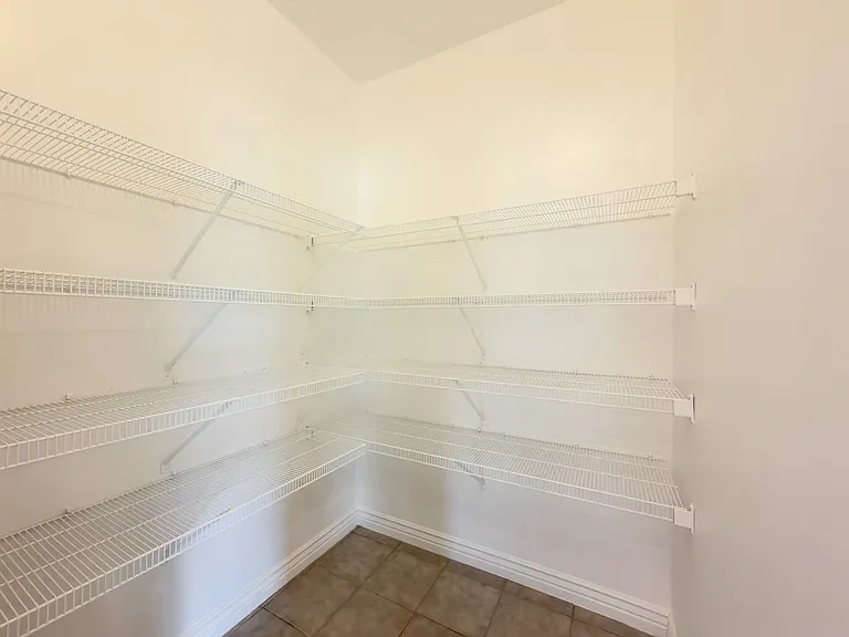 169 N 570th St E — Photo 5