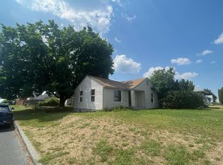 2403 W Sanson Ave, Spokane, WA 99205