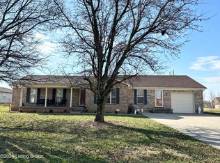 1011 Brittany Dr, Bardstown, KY 40004