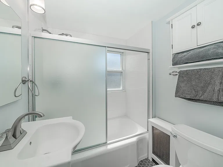 14 Milton Ct #2 — Photo 5
