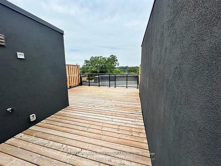 35 Birchcliff Ave #37 — Photo 19