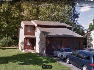 141 Tuller Rd, Syracuse, NY 13212