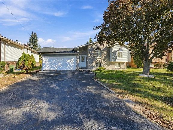 2nd image of 239 Bouffard Rd