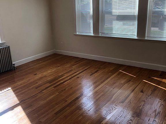 4th image of 431 Adams St #1R
