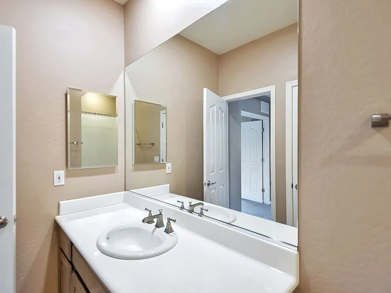 7301 E Woodsage Ln — Photo 23