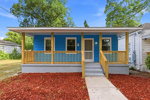 1409 Glenn St Photo 1