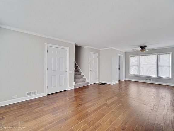 3rd image of 4004 Fern St