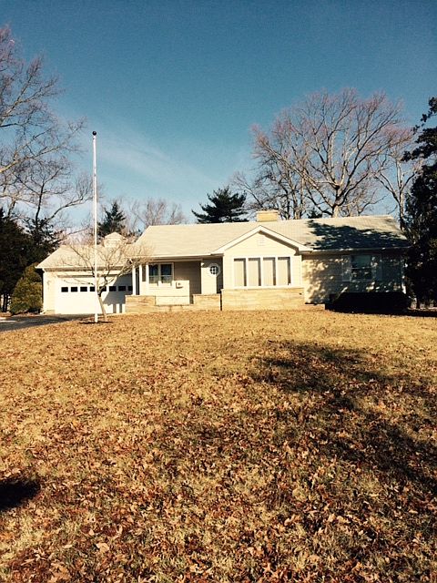 1st image of 32 Franklin Ave