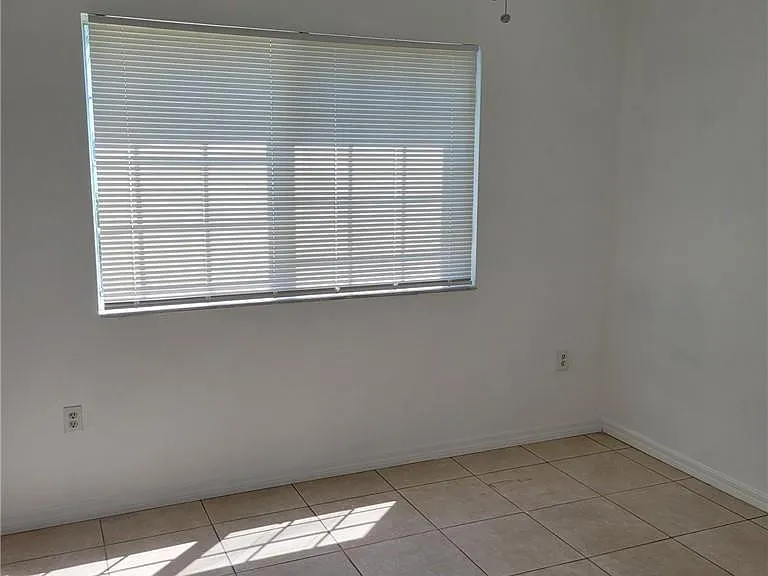 5005 Wiles Rd #108 — Photo 20