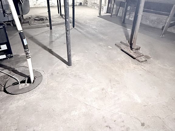 2nd image of 244 Matilda St NE