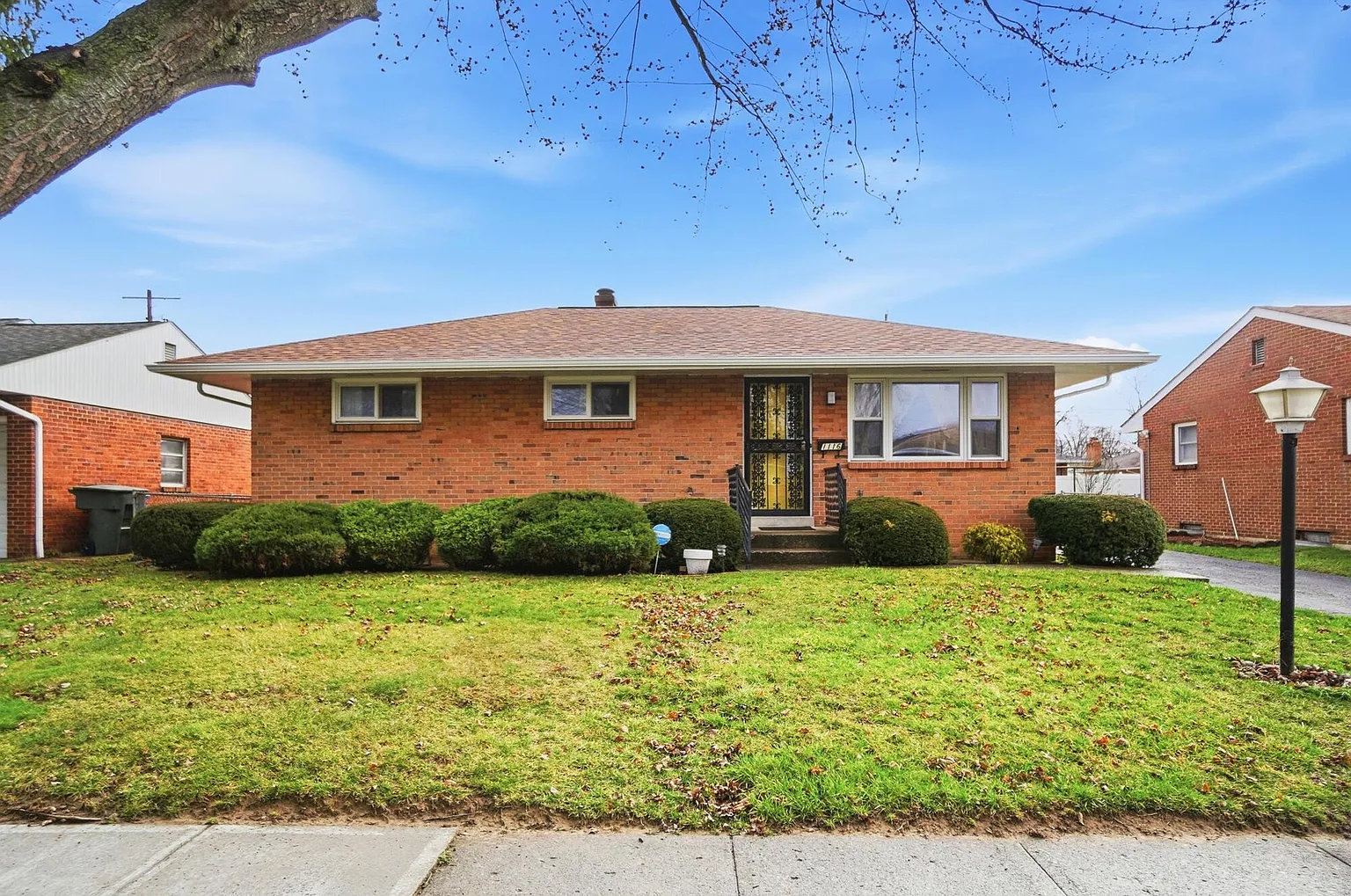1116 Elaine Rd photo 1