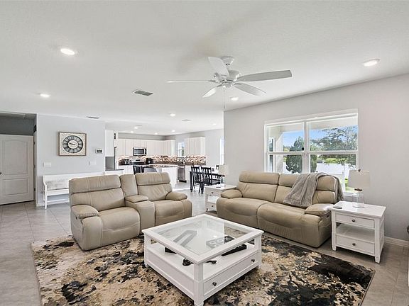 2nd image of 2771 SUNNYVALE STREET