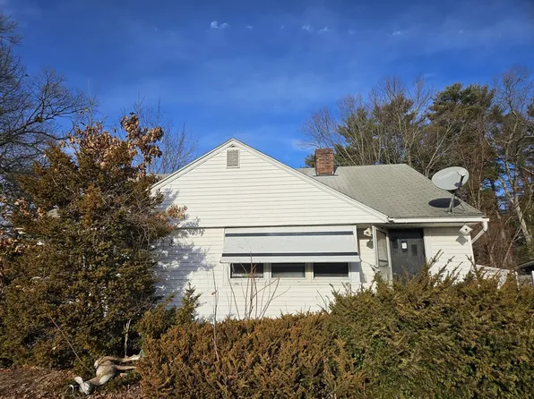 67 Woodside Ter, Westfield, MA 01085