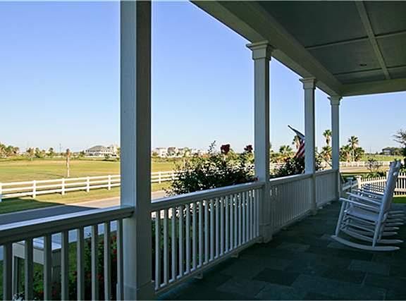 Lower covered porch-Relax & Enjoy the breeze blowing through!