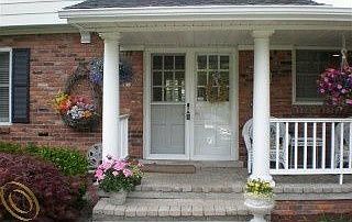 1st image of 685 Hickory Heights Dr