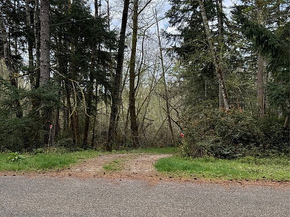 2nd image of 8914 130th Avenue Ct