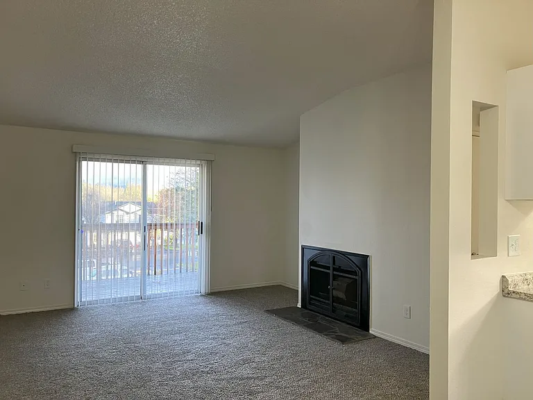Dakota Knoll — Photo 11