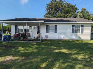 1110 S Church St, Mount Olive, NC 28365