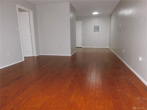 5th image of 1718 Radio Rd #D