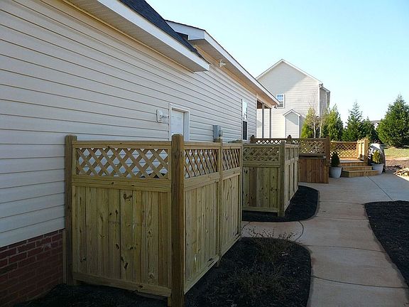 Back Patio & Fence