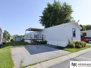 15130 E Plz, Omaha, NE 68137