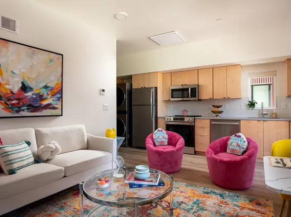 Midtown Lofts~Building 1~1260 Quincy St., 1260 Quincy St #Aa3b8fa2f, Ashland, OR 97520