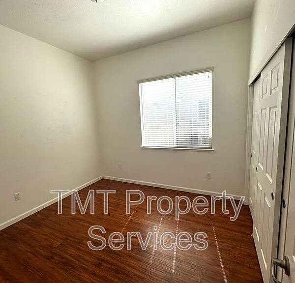 8622 Neopolitan Way — Photo 14