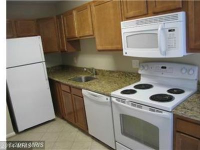 14122 Autumn Cir, Centreville, VA, 20121