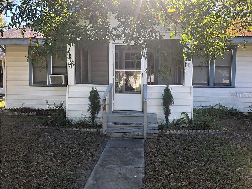 1st image of 207 Lee Ave