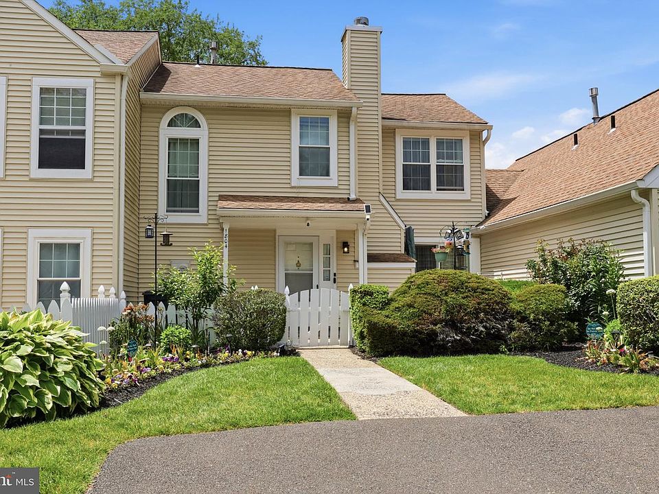 1st image of 1804 Morris Cir