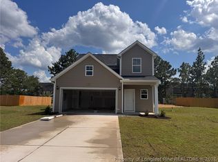 73 Utah Ct, Spring Lake, NC 28390