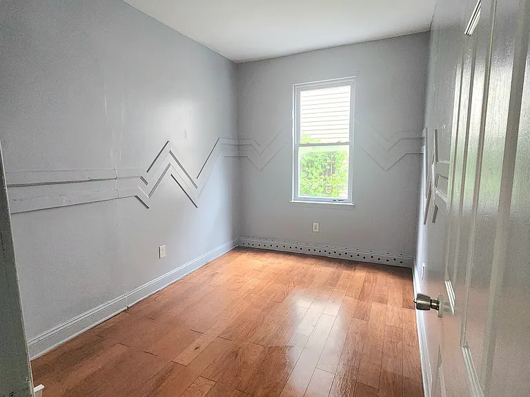 66 Vincent St #1 — Photo 13