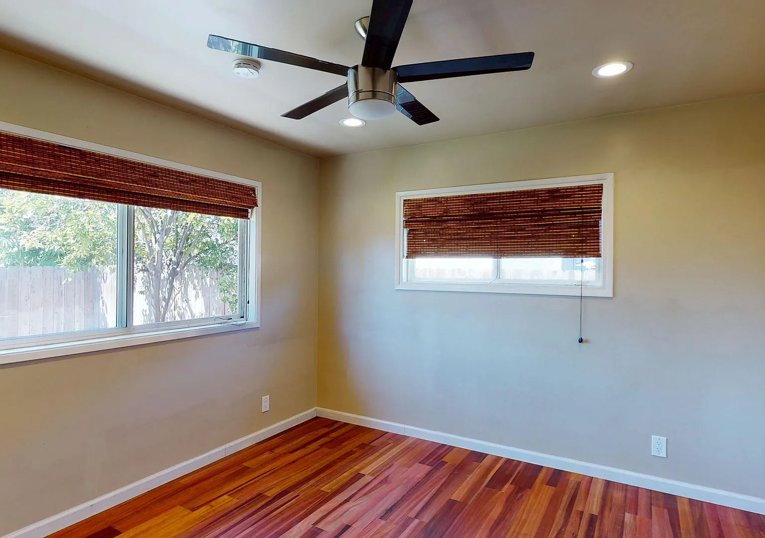 Spacious 5-Bedroom Home Near San Diego State University — Photo 4