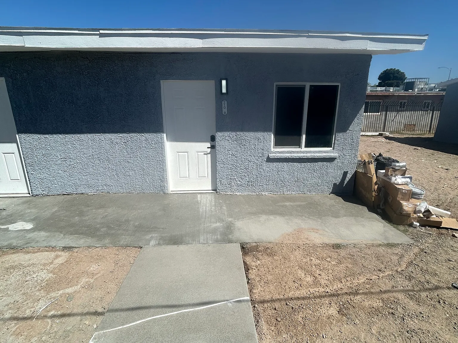 1 bed, 600 sqft, $1,200 — Photo 2