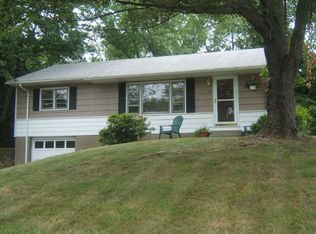 22 Westwood Dr, Newburgh, NY 12550
