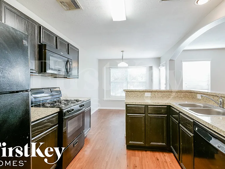 15411 Bammel Oaks Ct — Photo 6