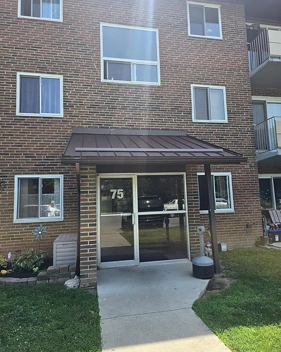 75 Baldoon Rd #1