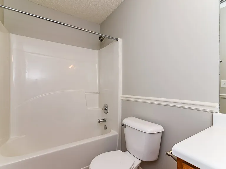 4323 Chesapeake Trce NW — Photo 13