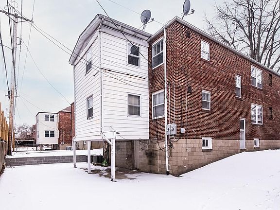 4th image of 7039 Dartmouth Ave Floor 2