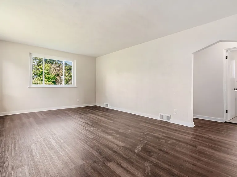 338 Meadow Ave — Photo 14