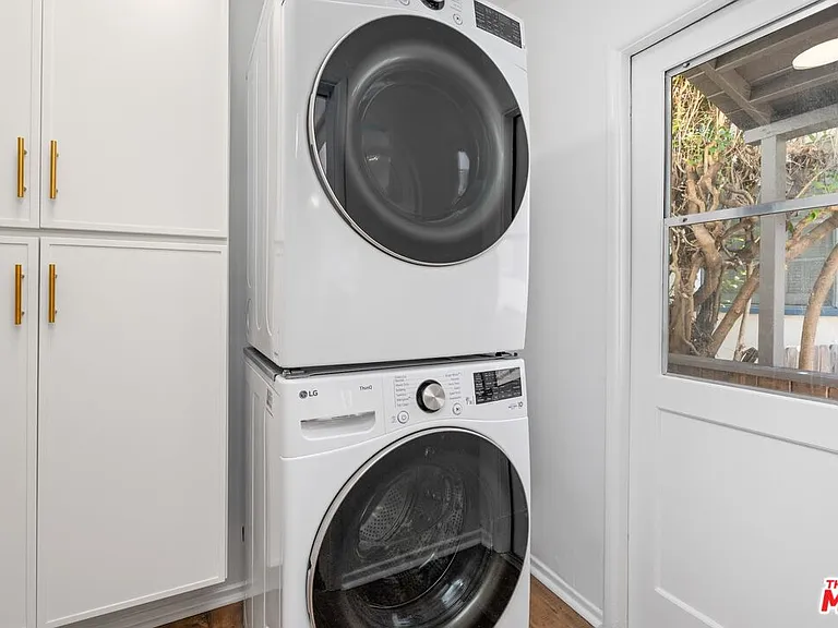 340 S Maple Dr — Photo 22