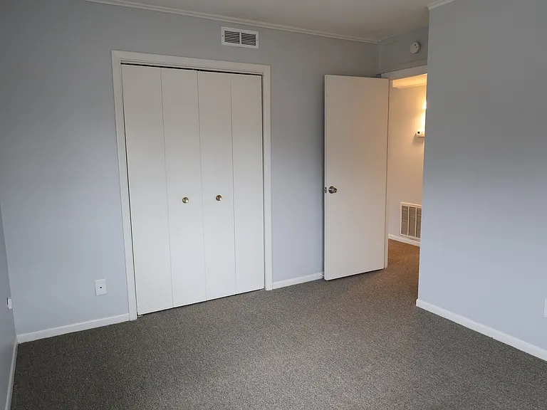 205 Long St — Photo 39