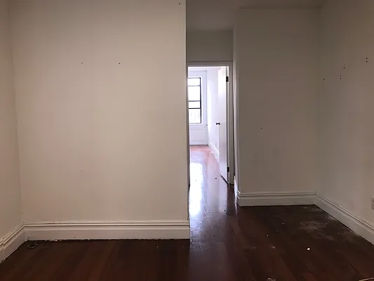 Rented by Bond New York | media 16