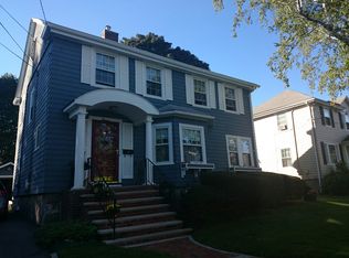 11 Parklawn Rd, West Roxbury, MA 02132